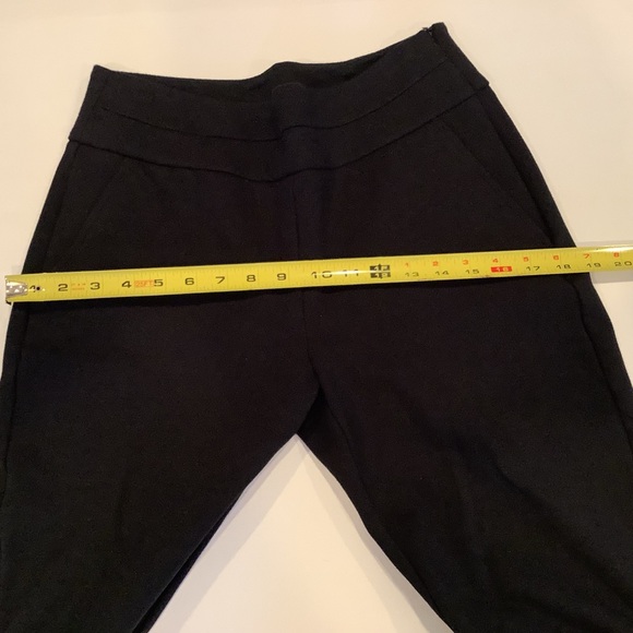 Cabi 5866 Black Pants Size 6 Banded Waist Cropped Trousers Minimalist - Picture 11 of 16